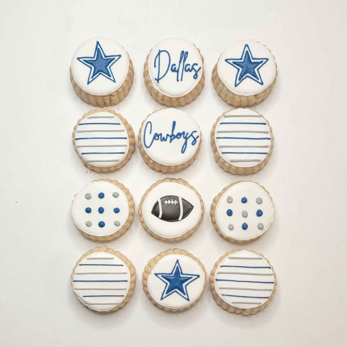 Le Gourmet Baking - Custom Favorite Football Team Shortbread Cookies