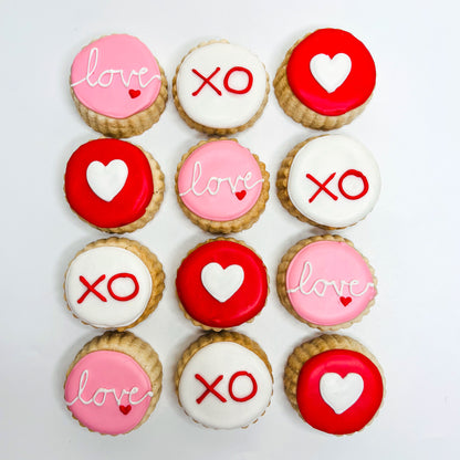 "Love XO Heart" Shortbread Gift Box