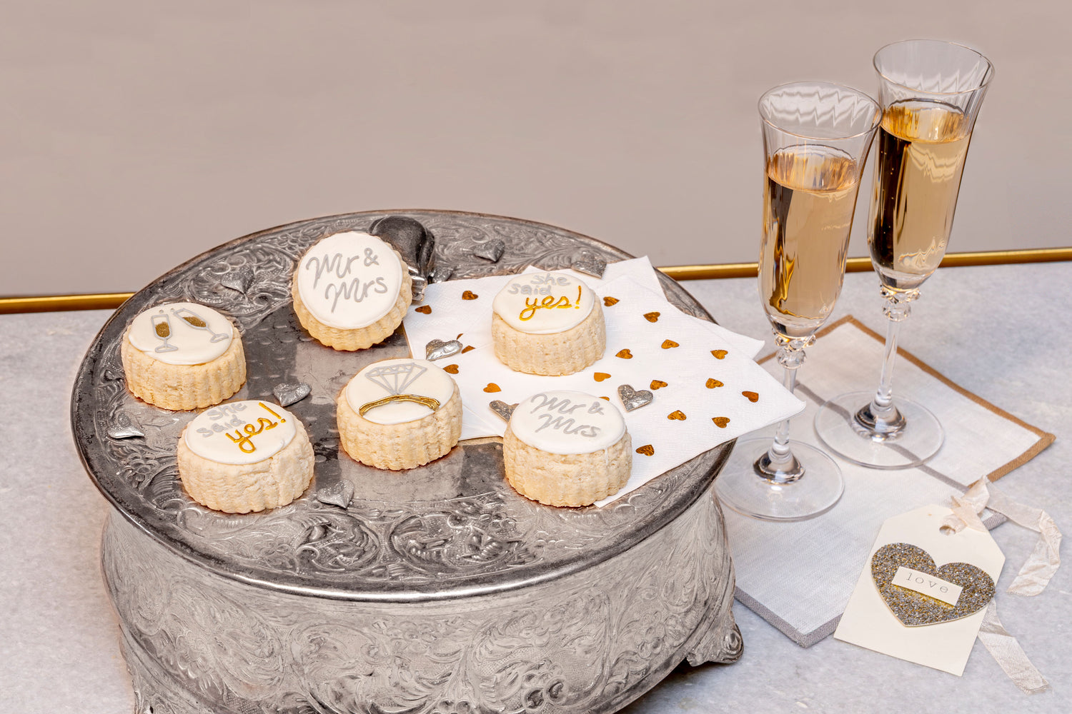 Le Gourmet Baking - Engagement Shortbread Cookies