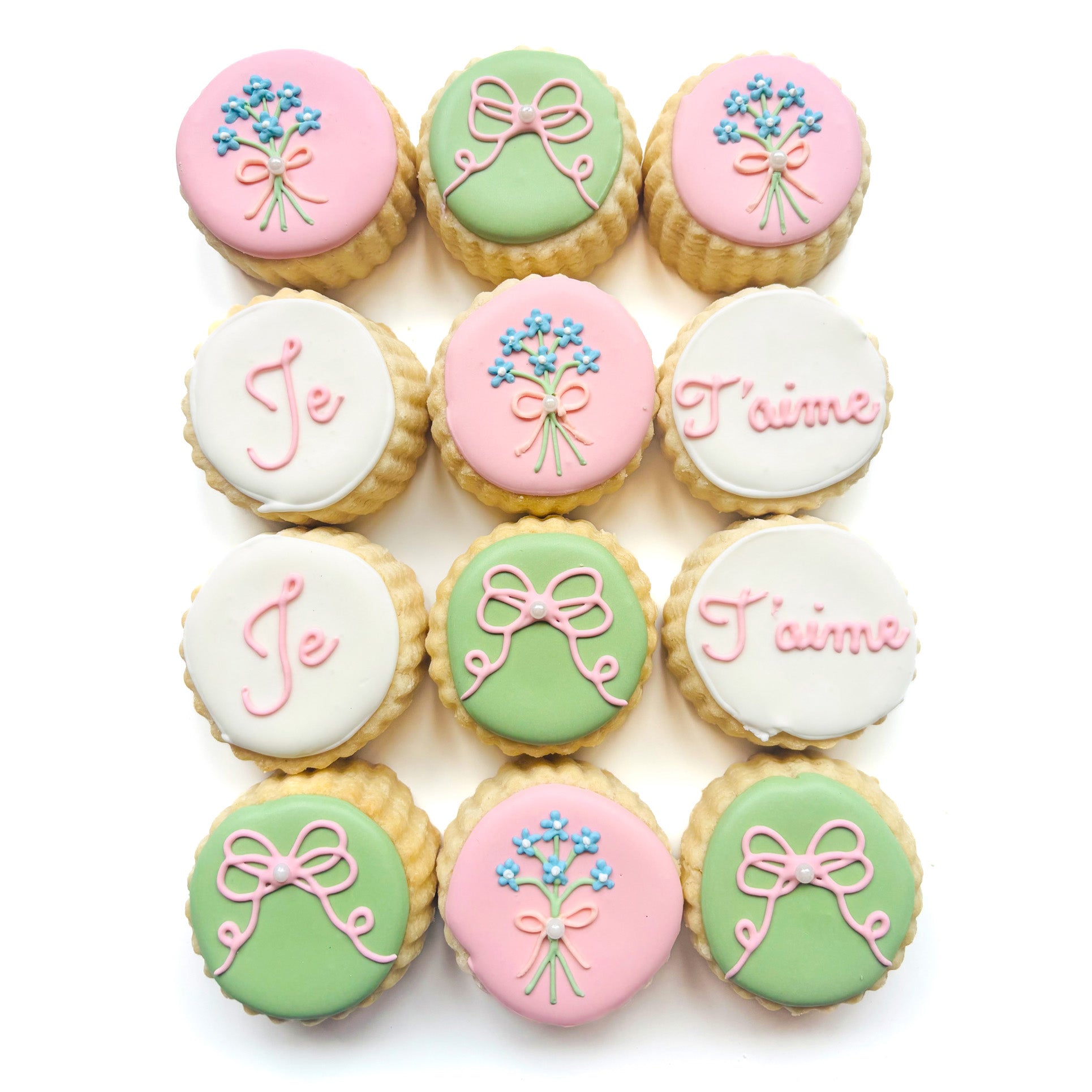 Le Gourmet Baking - Dallas Texas - je t' aime 12-piece